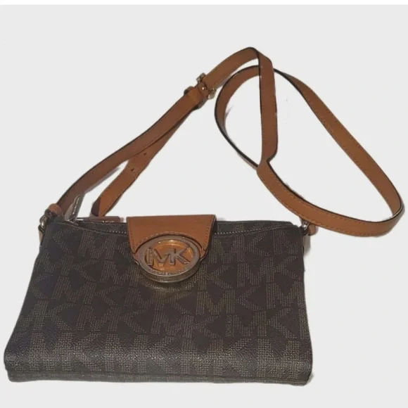 Michael Kors MK Signature Crossbody Bag Purse - Picture 4 of 13